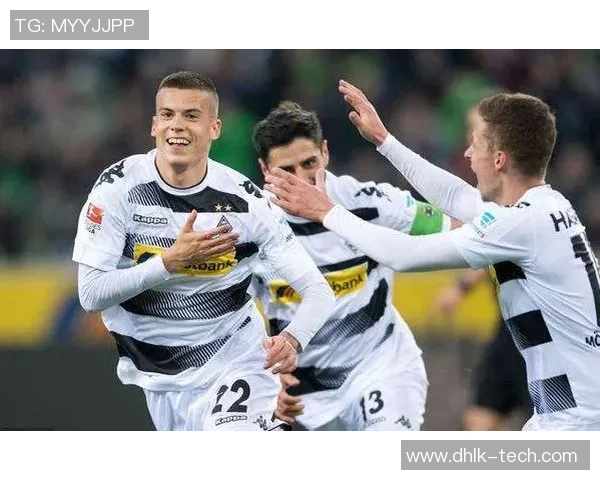 柏林赫塔力克强势战胜门兴格拉德巴赫,稳坐德甲榜首位置 柏林赫塔力克强势战胜门兴格拉德巴赫,稳坐德甲榜首位置